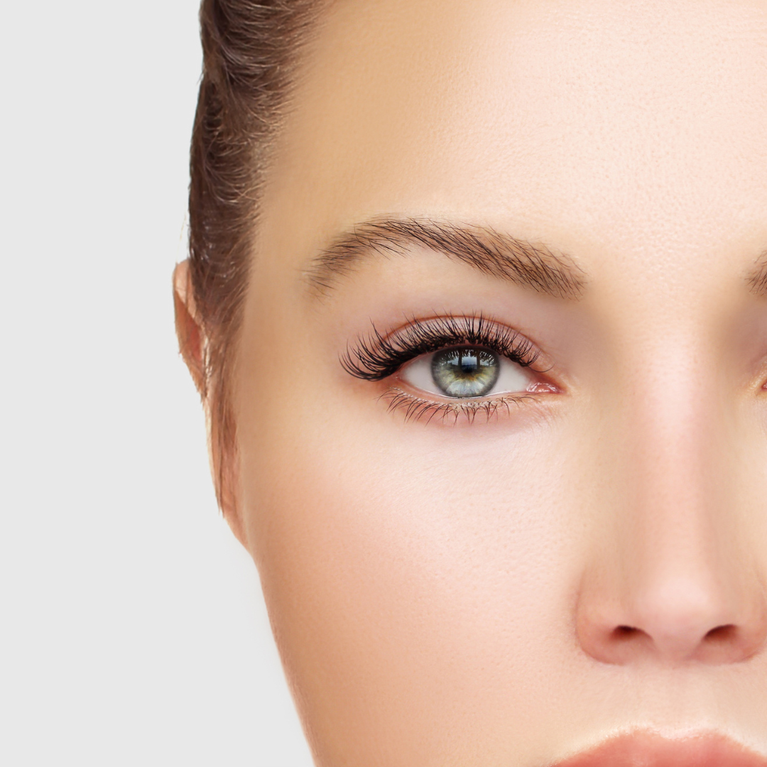 Bright-Eyed Beauty: Your Summer-Ready Eye Brightening Routine
