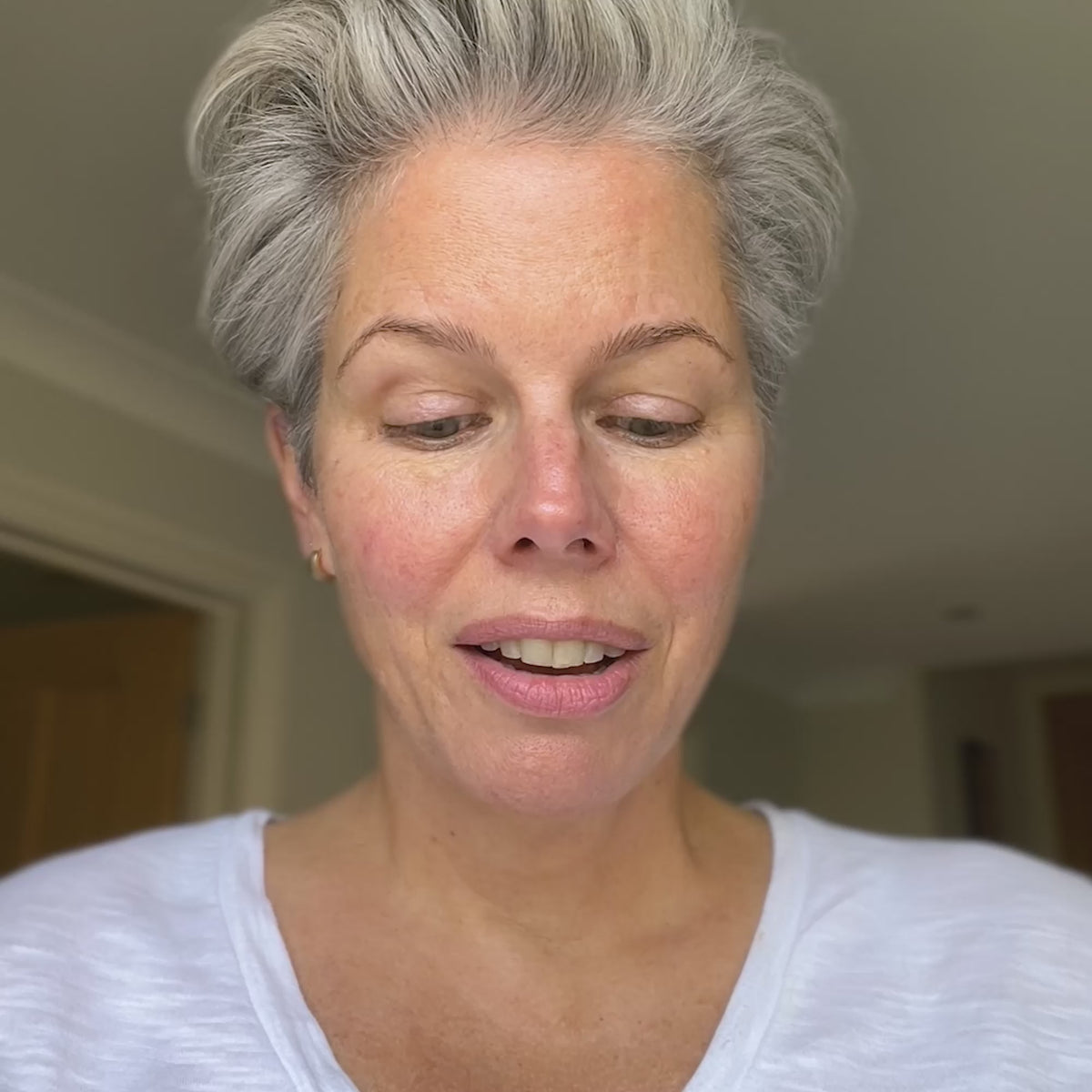 Load video: Time Frame | Future Resist Foundation SPF 20